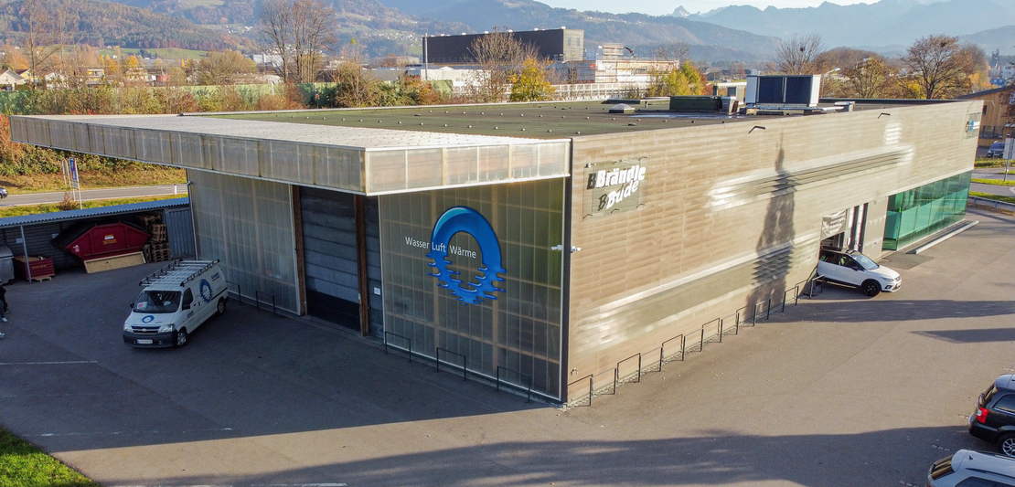 FBA9293B-E500-4135-83F7-1EF080781635